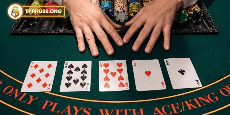 Poker online typhu88